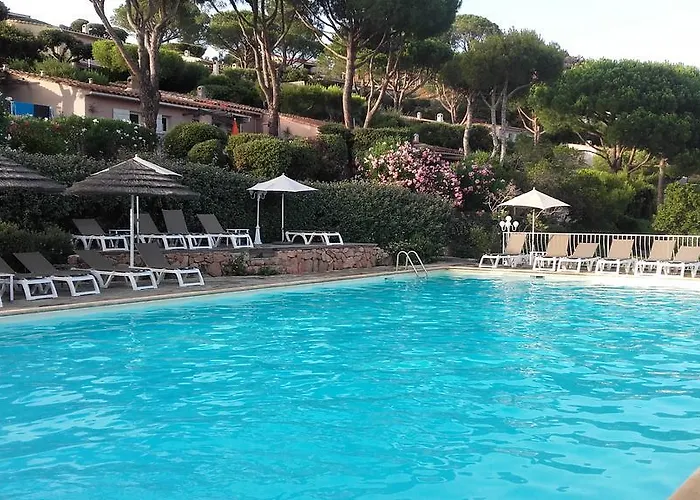 Self Catering: Résidence Marina Di Santa Giulia